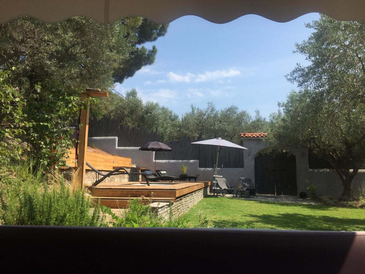 Sea view villa in Olive Garden Nea Kallikrateia Exteriör bild