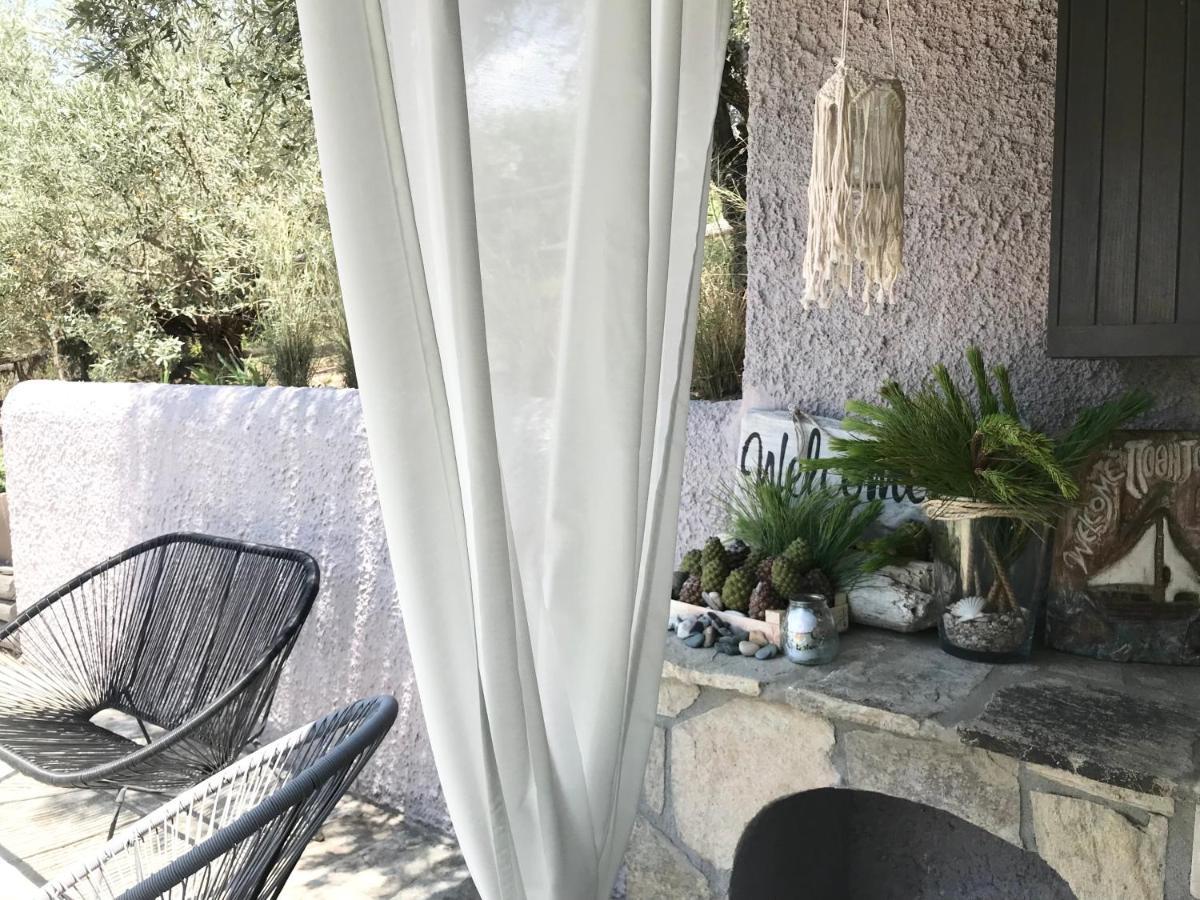 Sea view villa in Olive Garden Nea Kallikrateia Exteriör bild